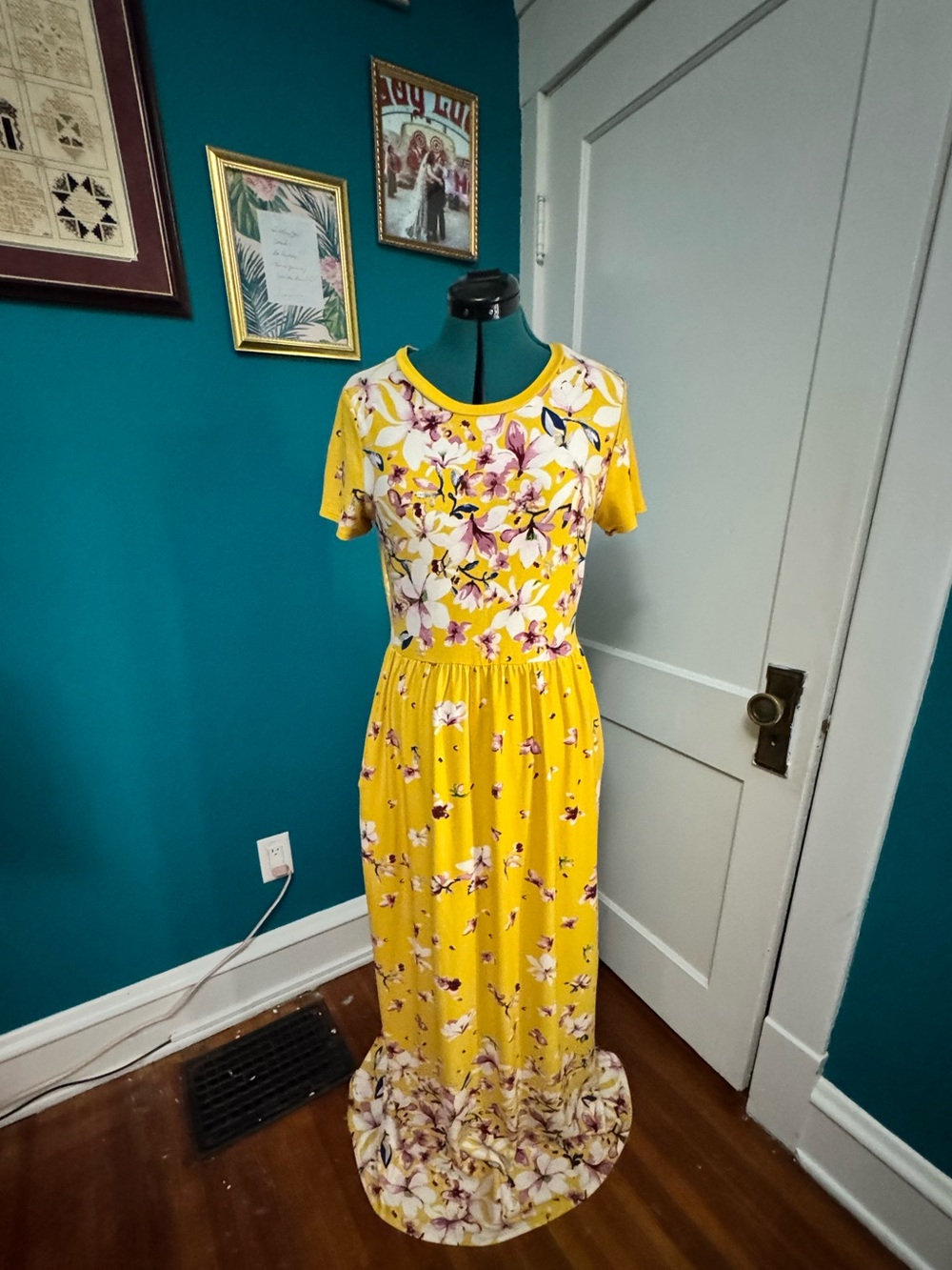 Reborn J Floral Maxi Dress